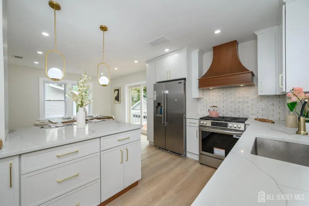 58 Yantecaw Avenue Bloomfield, NJ 07003