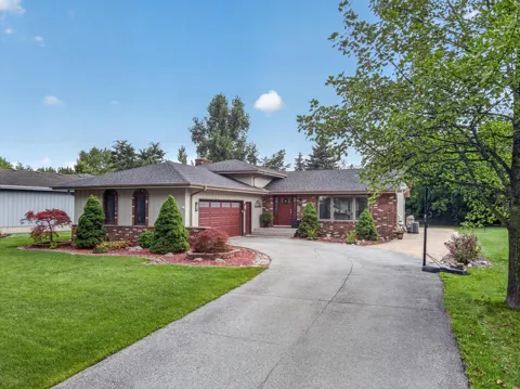10000 Redbud Road