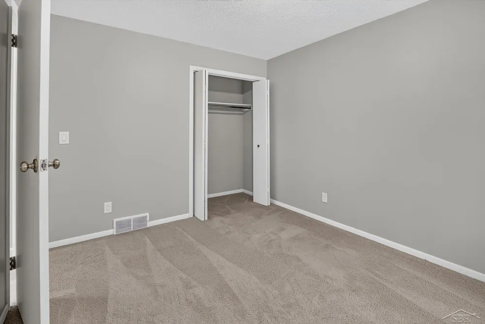 5016 Airport Road Midland City, MI 48642