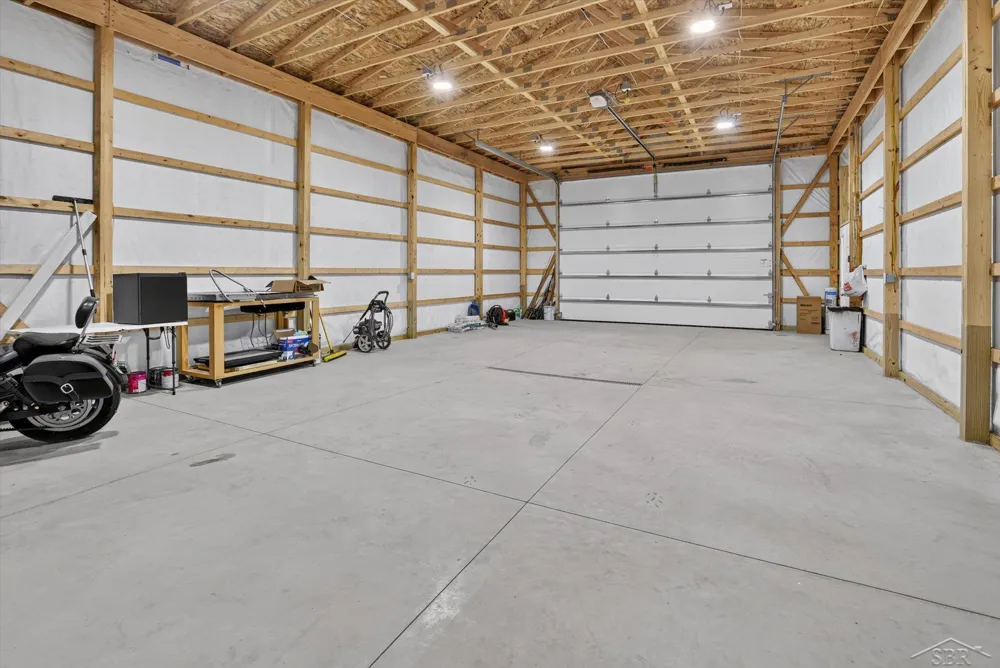 5016 Airport Road Midland City, MI 48642