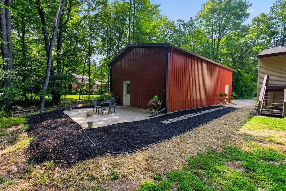 5016 Airport Road Midland City, MI 48642