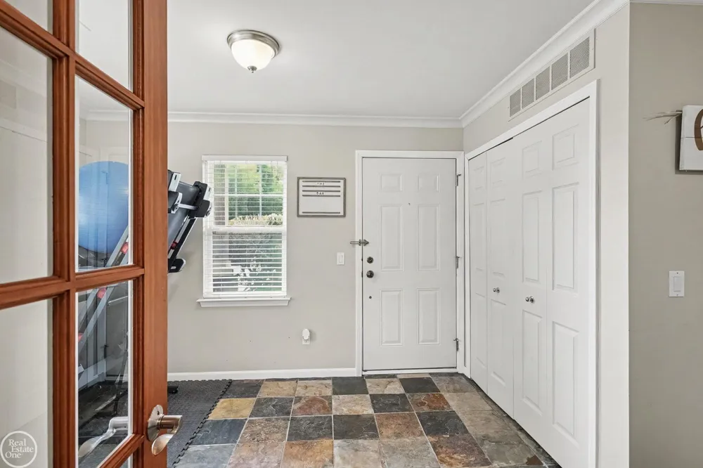 228 WRIGHT STREET Wixom City, MI 48393