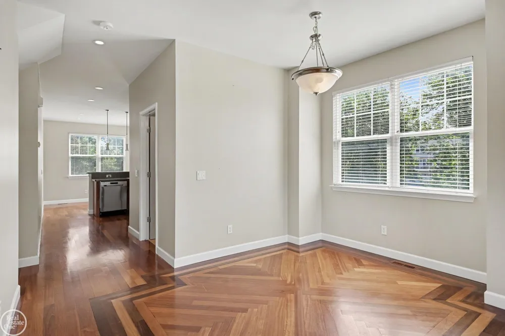 228 WRIGHT STREET Wixom City, MI 48393