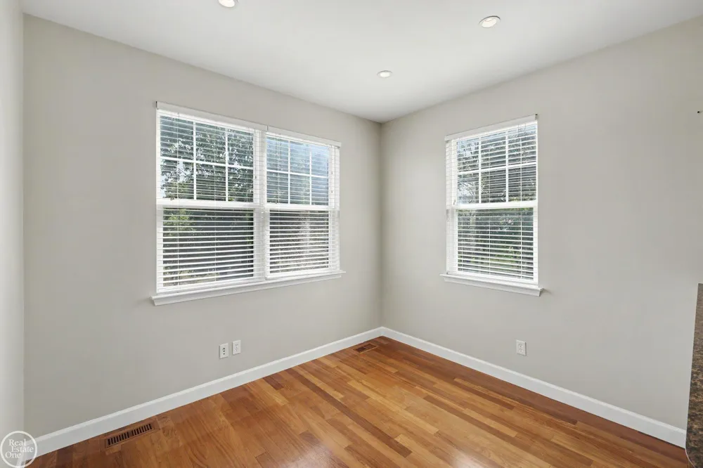 228 WRIGHT STREET Wixom City, MI 48393