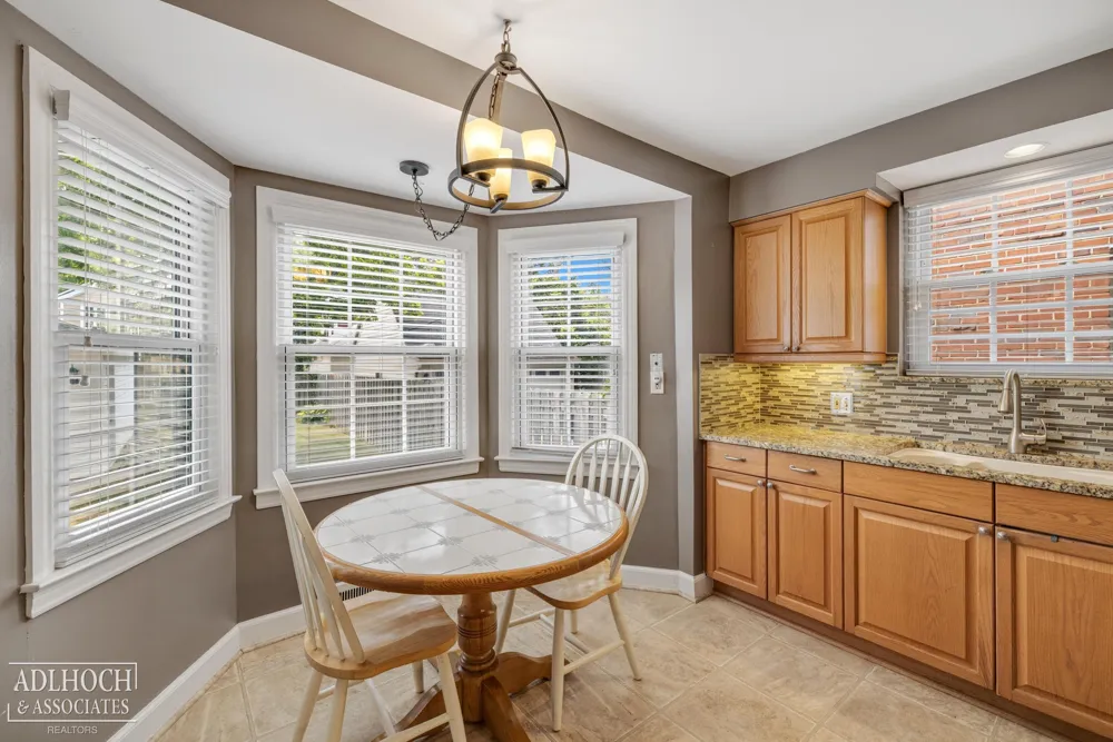 423 Moran Road Grosse Pointe Farms City, MI 48236