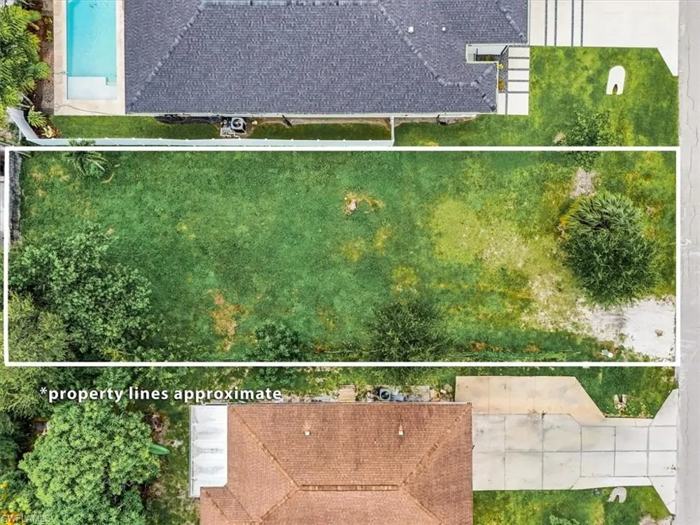 2814 Barrett Avenue Naples, FL 34112