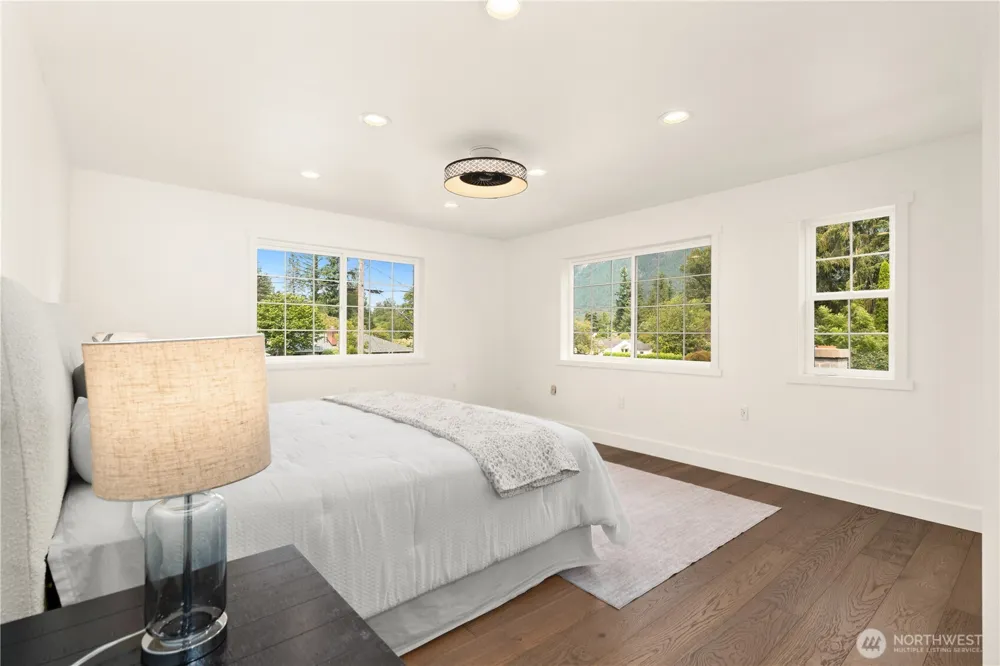 209 NE 6th Street North Bend, WA 98045