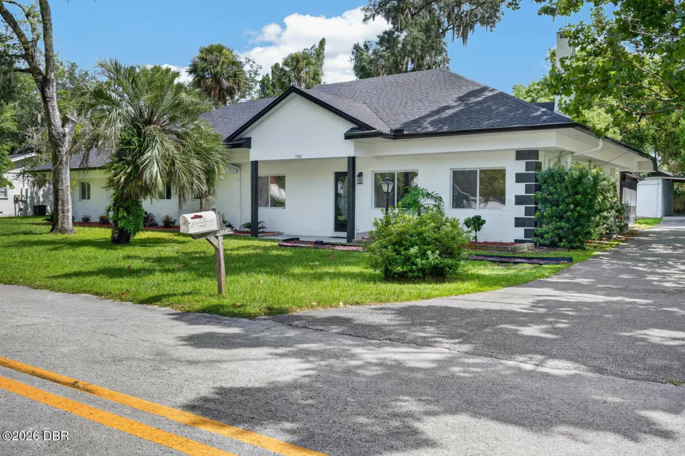 730 W University Avenue Deland, FL 32720