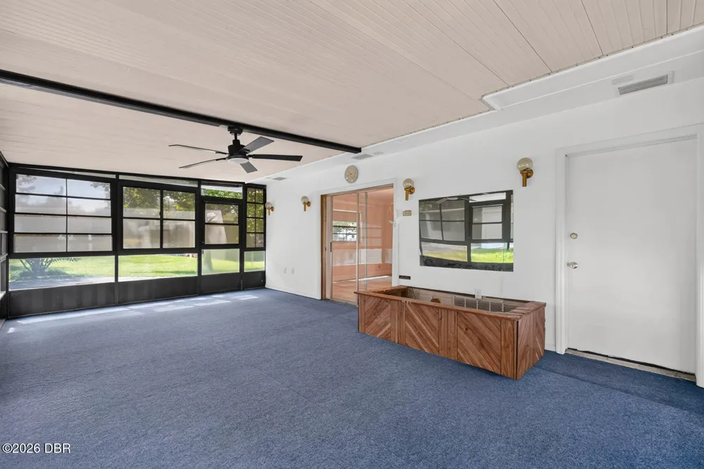 730 W University Avenue Deland, FL 32720