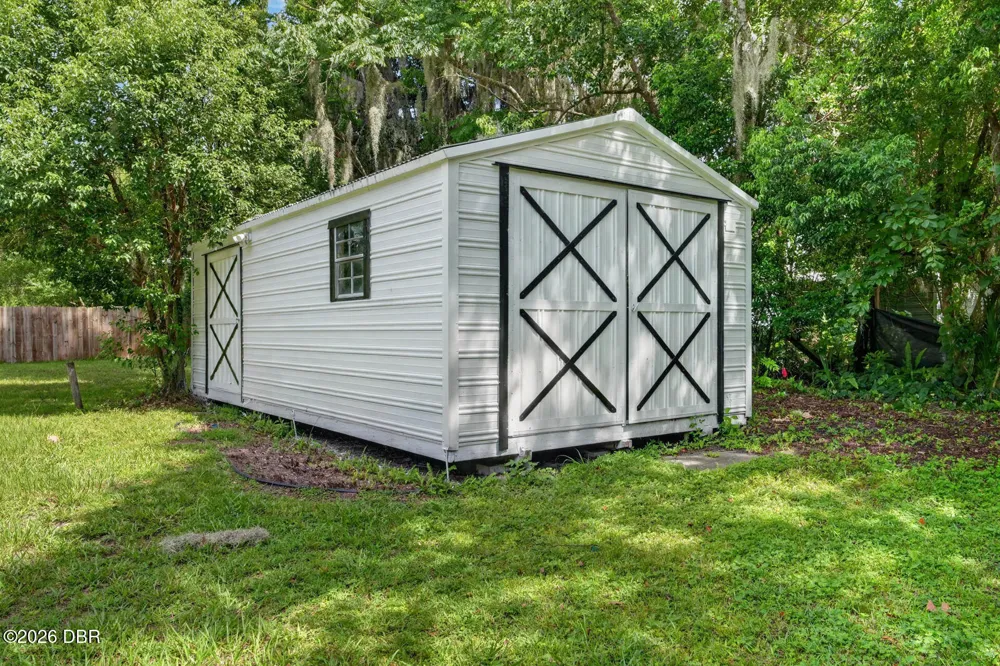 730 W University Avenue Deland, FL 32720