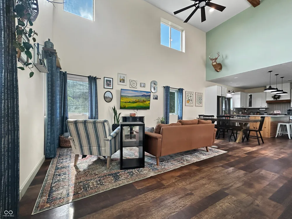 10544 E 900 Colfax, IN 46035