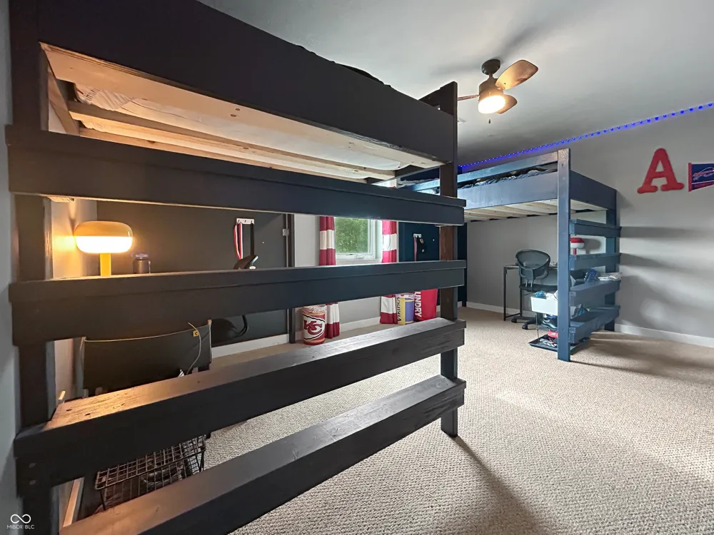 10544 E 900 Colfax, IN 46035