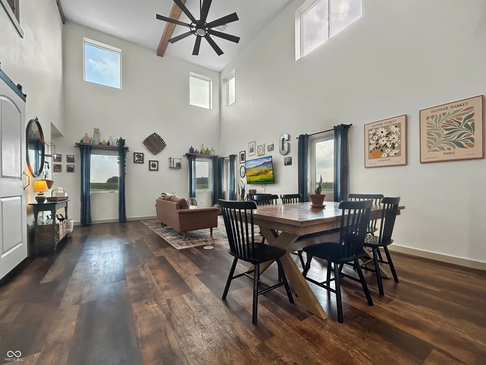 10544 E 900 Colfax, IN 46035