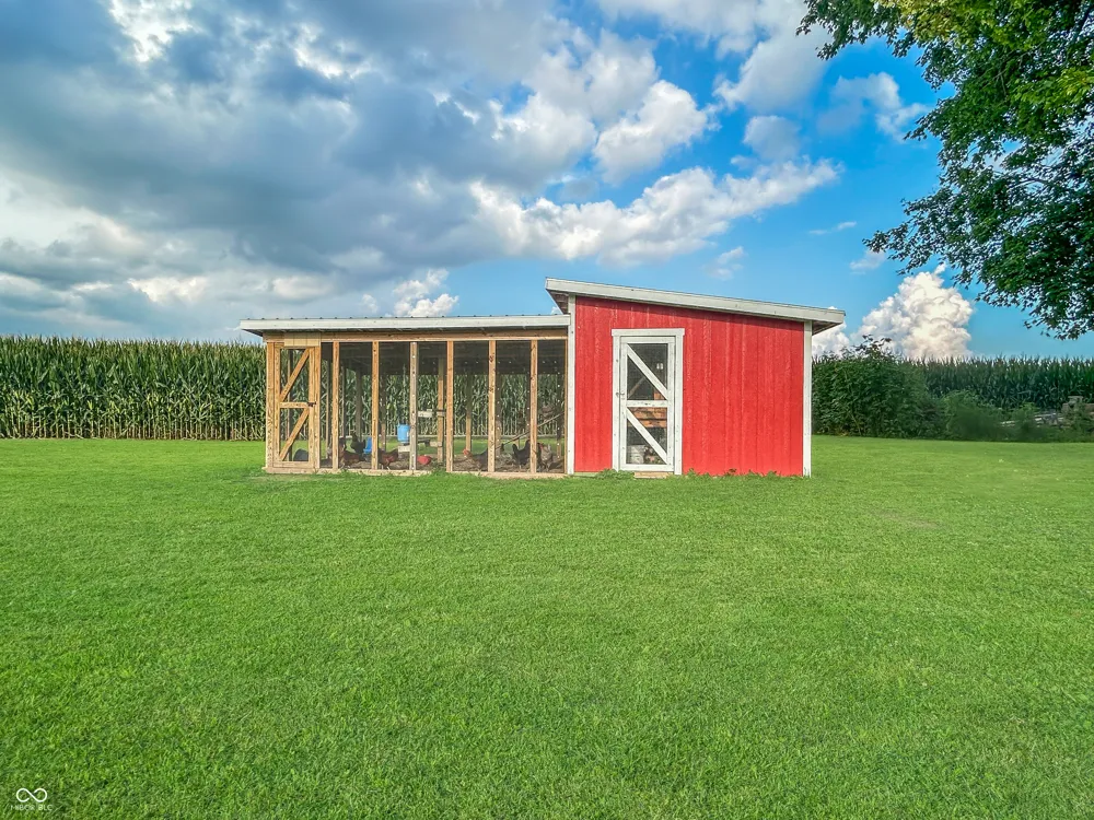 10544 E 900 Colfax, IN 46035