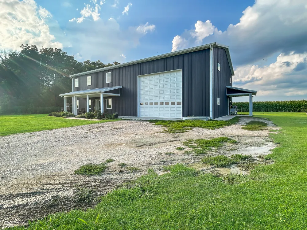 10544 E 900 Colfax, IN 46035