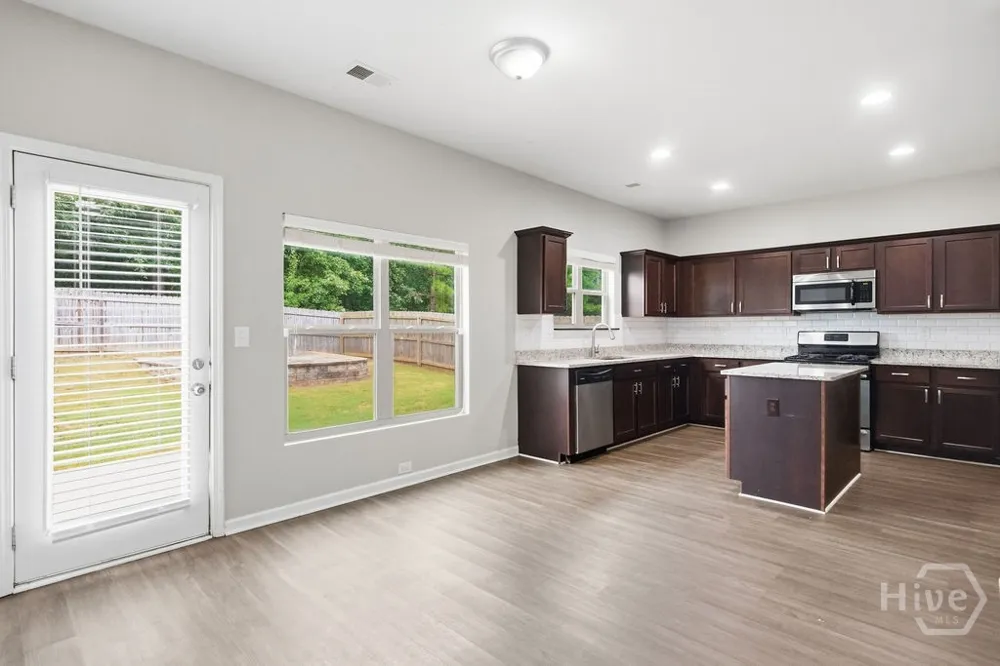 3495 Zaks Way Bethlehem, GA 30620