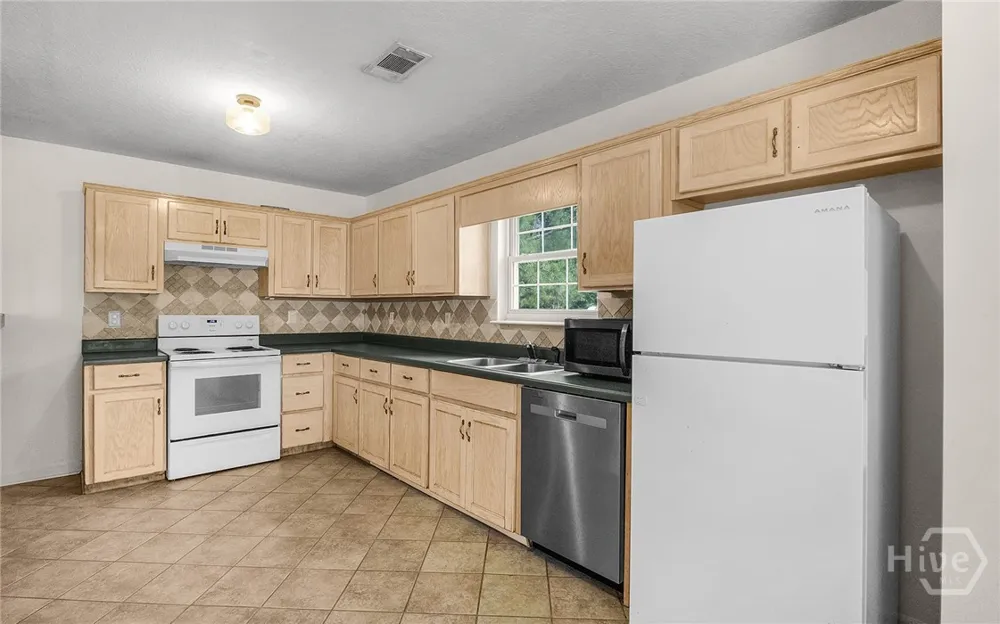 1595 Forest Island Drive Townsend, GA 31331