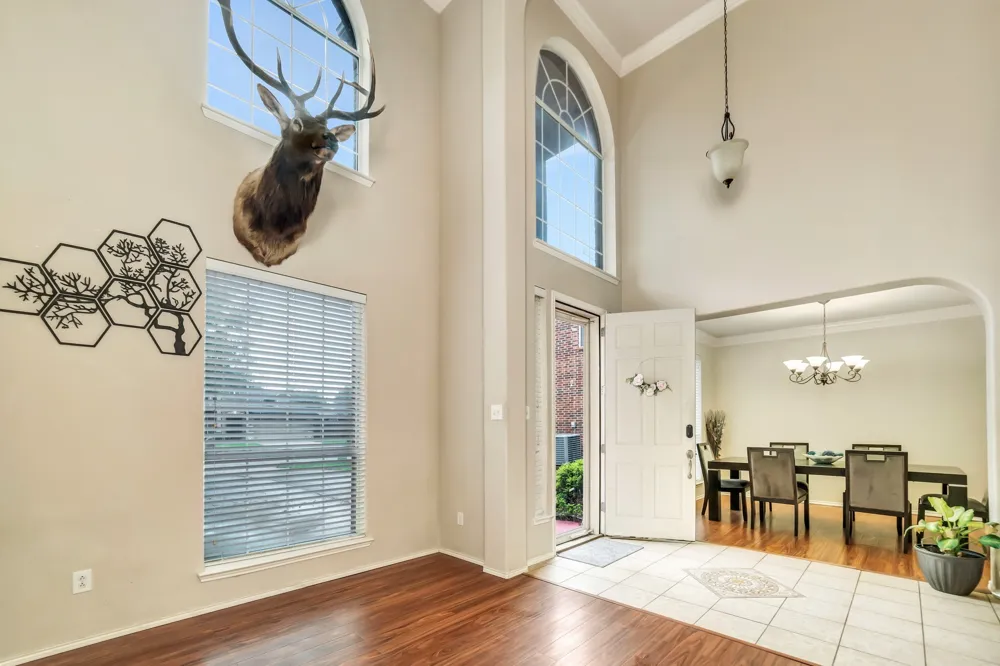 2312 Tawny Owl Road Grand Prairie, TX 75052