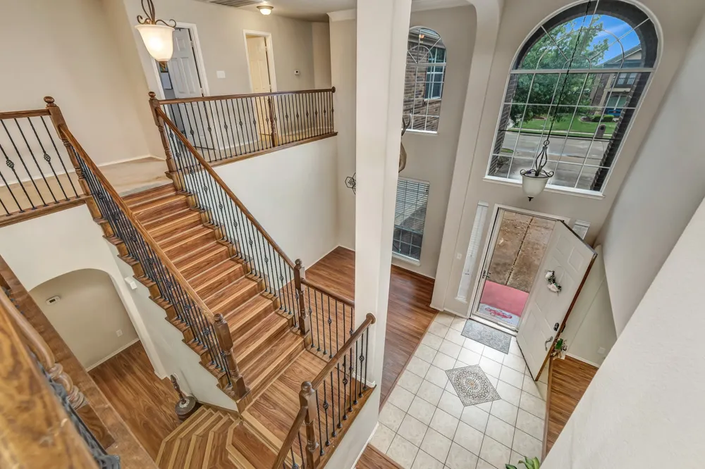 2312 Tawny Owl Road Grand Prairie, TX 75052
