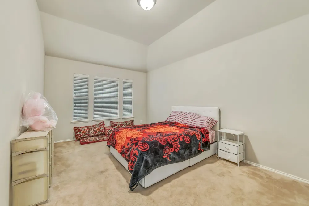2312 Tawny Owl Road Grand Prairie, TX 75052
