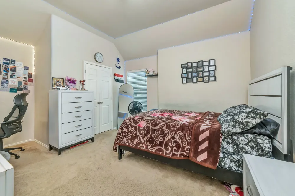 2312 Tawny Owl Road Grand Prairie, TX 75052