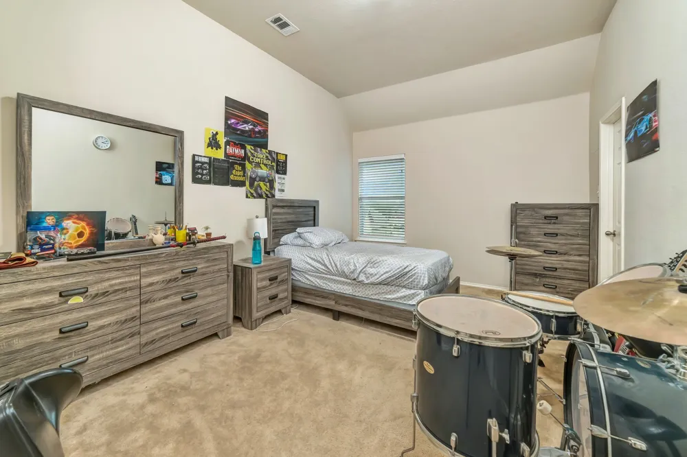 2312 Tawny Owl Road Grand Prairie, TX 75052