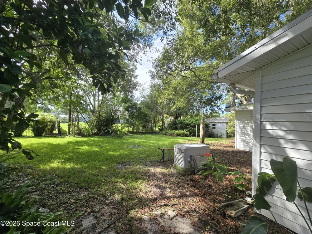 782 Dixie Terrace NW Sebastian, FL 32958
