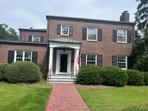1708 Elm Street