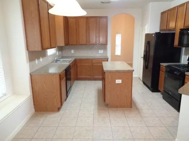 20347 Yosemite Falls Drive Tomball, TX 77375