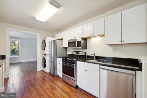 200 E WILLOW GROVE AVENUE #2