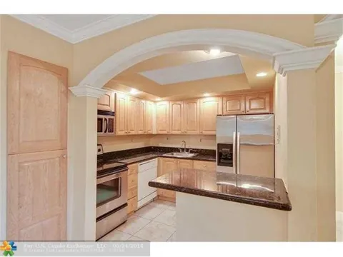 901 NE 3rd Street #101
