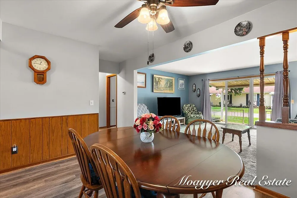 5891 Leisure S Drive SE Kentwood City, MI 49548