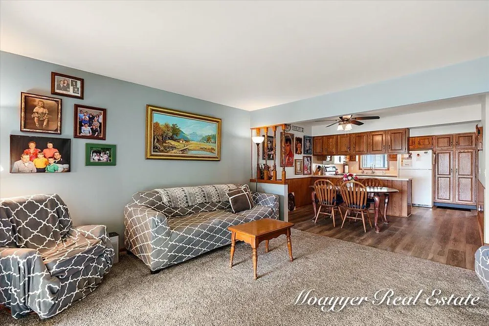 5891 Leisure S Drive SE Kentwood City, MI 49548
