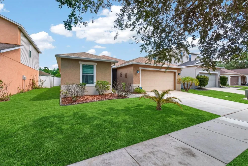 11154 RUNNING PINE DRIVE DRIVE Riverview, FL 33569
