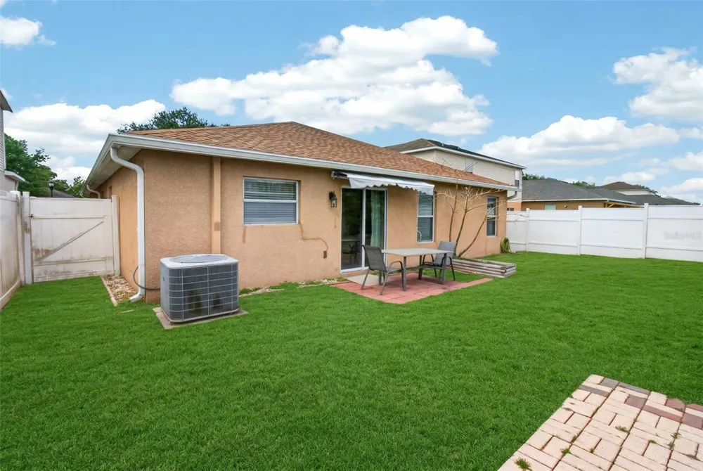 11154 RUNNING PINE DRIVE DRIVE Riverview, FL 33569