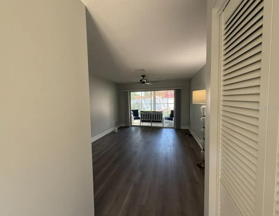 2821 SWIFTON DRIVE #10 Sarasota, FL 34231