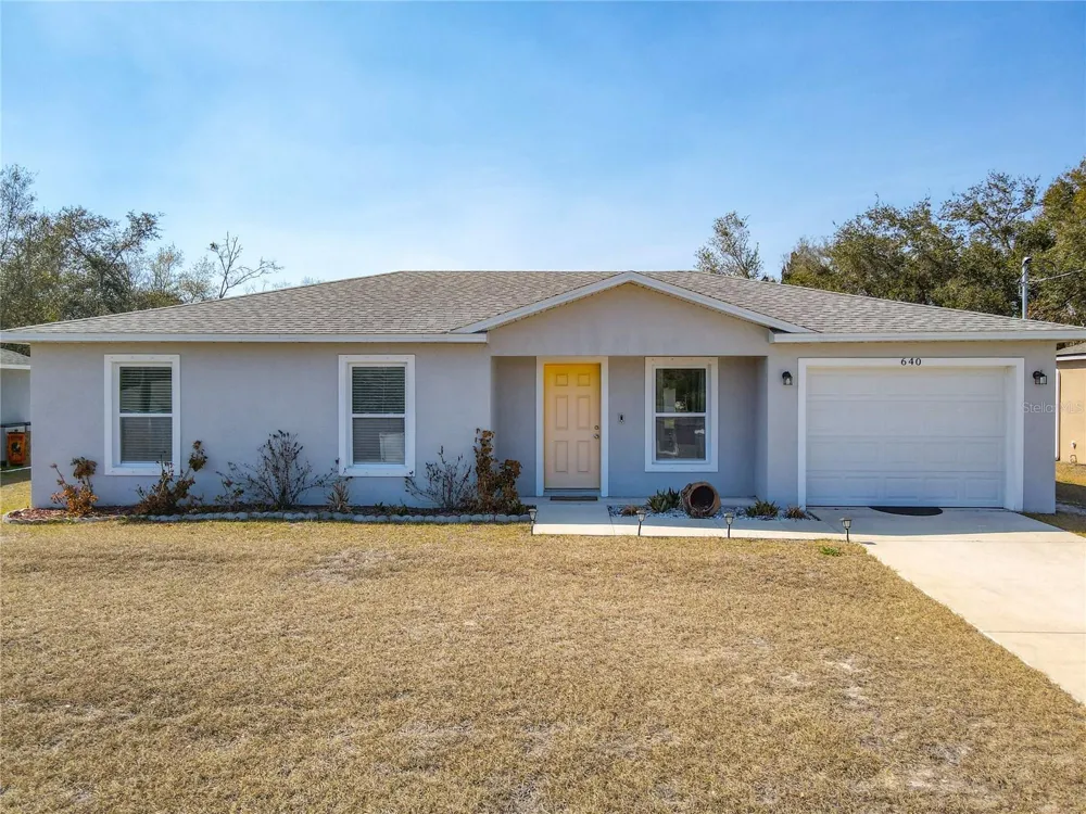640 CHESTNUT AVENUE Orange City, FL 32763