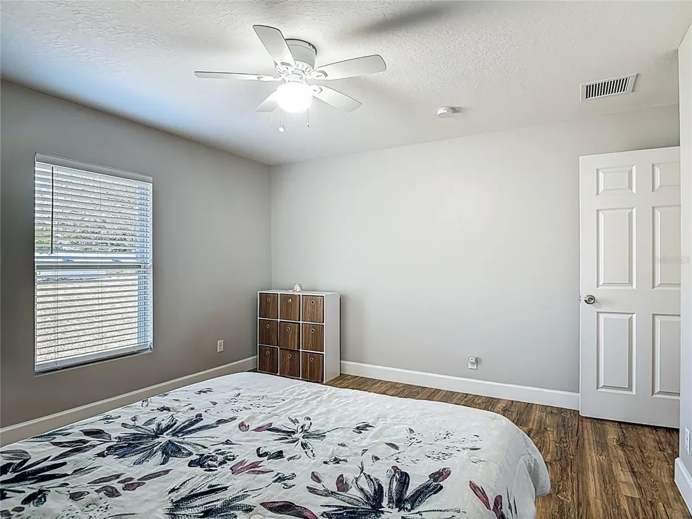 640 CHESTNUT AVENUE Orange City, FL 32763