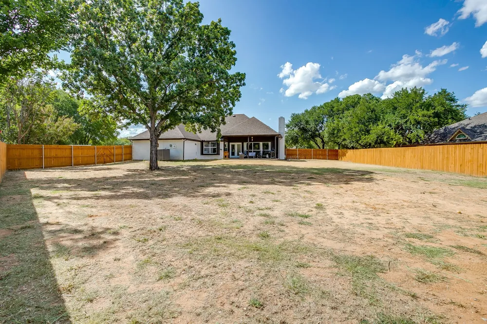 222 Hidden Acres Lane Weatherford, TX 76087
