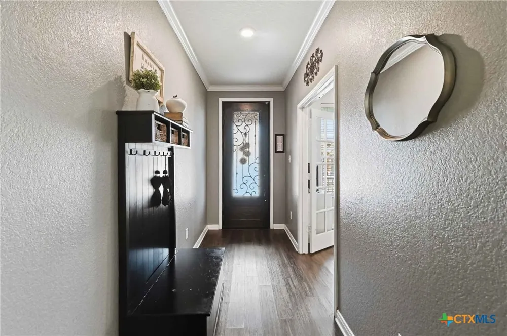 11330 Hill Top Bend Helotes, TX 78023