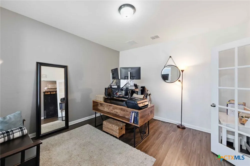 11330 Hill Top Bend Helotes, TX 78023