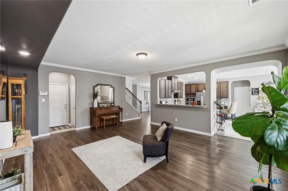 11330 Hill Top Bend Helotes, TX 78023