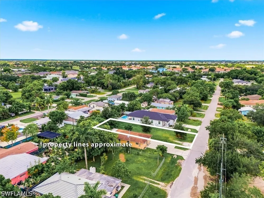 Barrett Avenue Naples, FL 34112