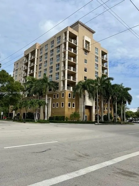 2650 SW 37th Ave #501