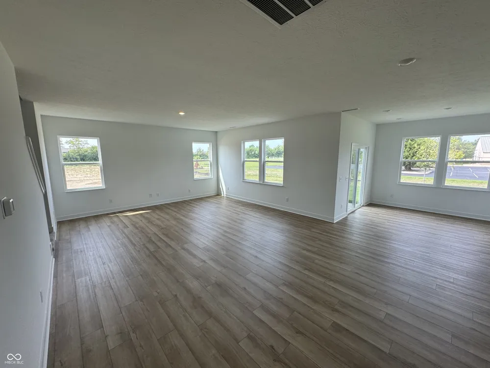 1124 Tansley Lane Avon, IN 46123
