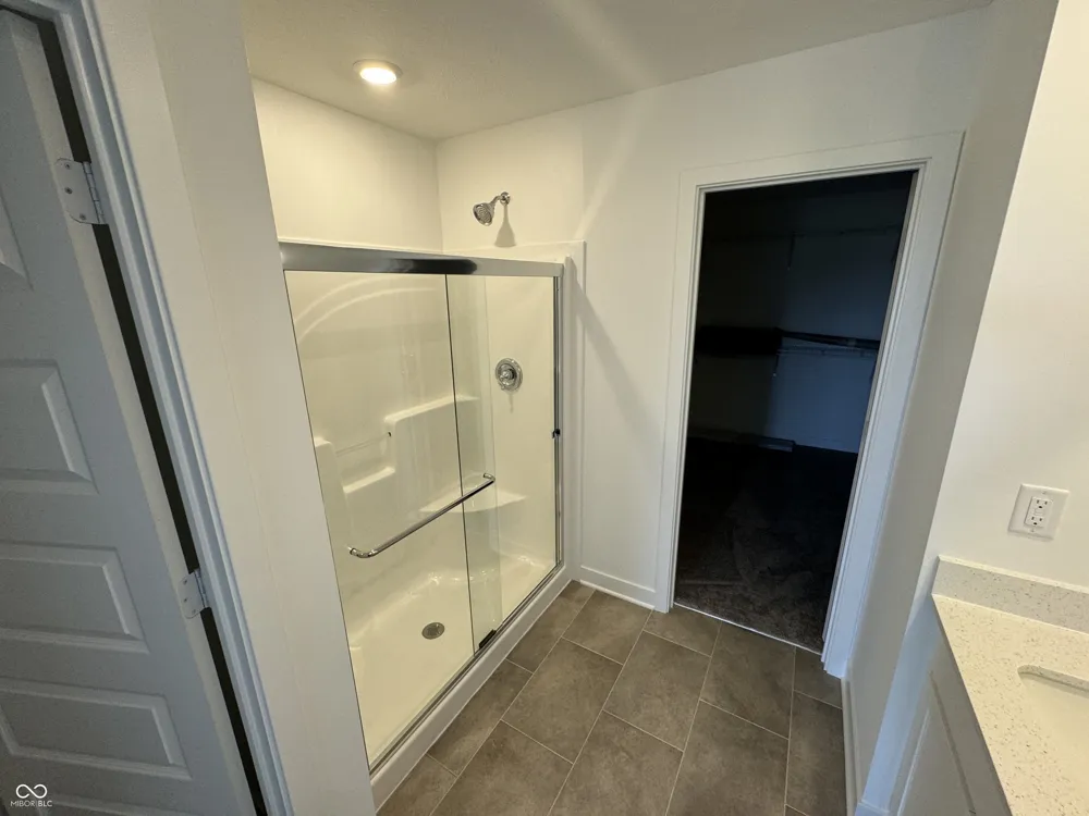1124 Tansley Lane Avon, IN 46123