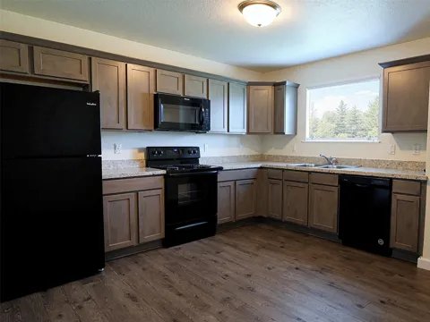 21155 Gosling Road #1B