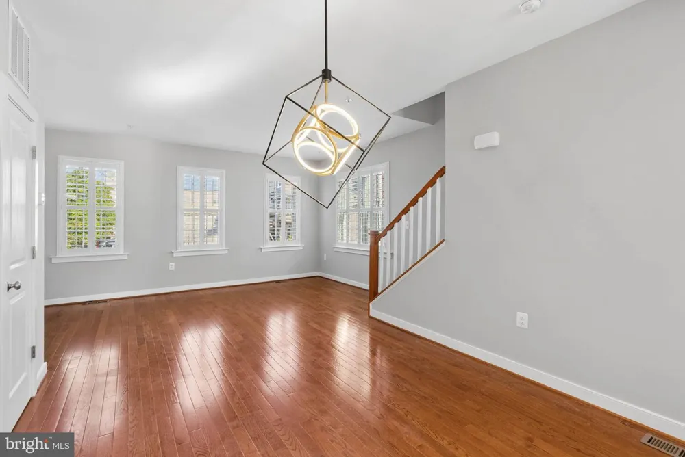 422 VIRGINIA AVENUE Towson, MD 21286