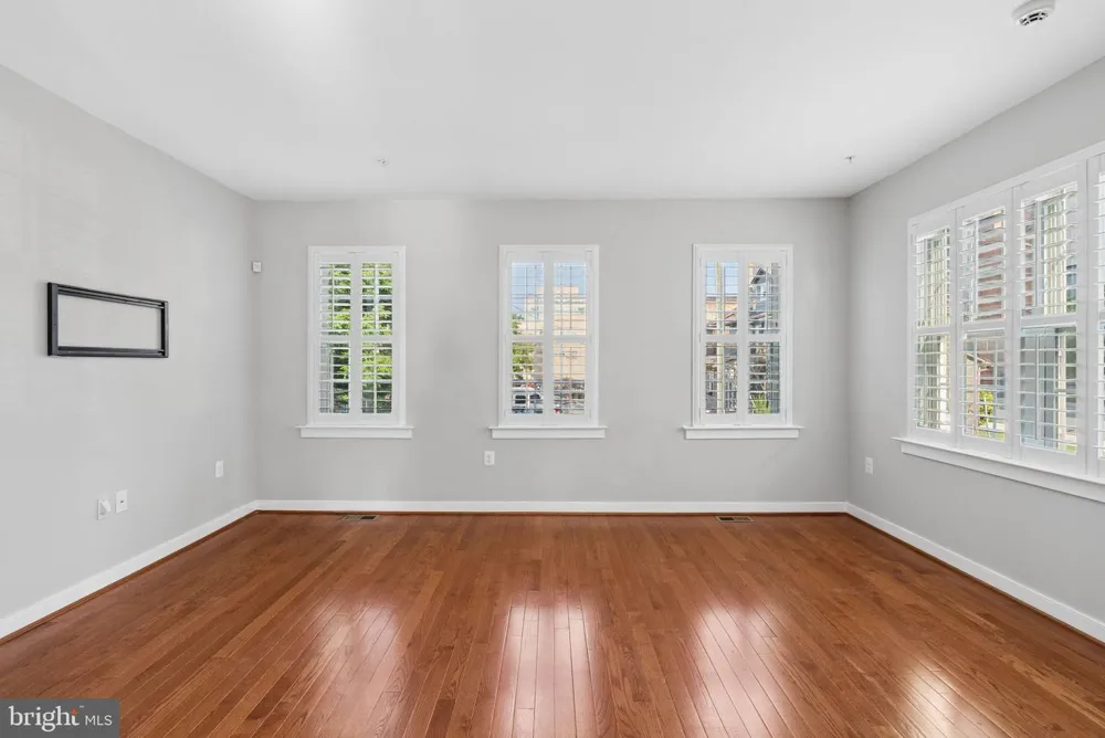 422 VIRGINIA AVENUE Towson, MD 21286