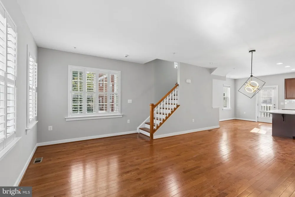 422 VIRGINIA AVENUE Towson, MD 21286